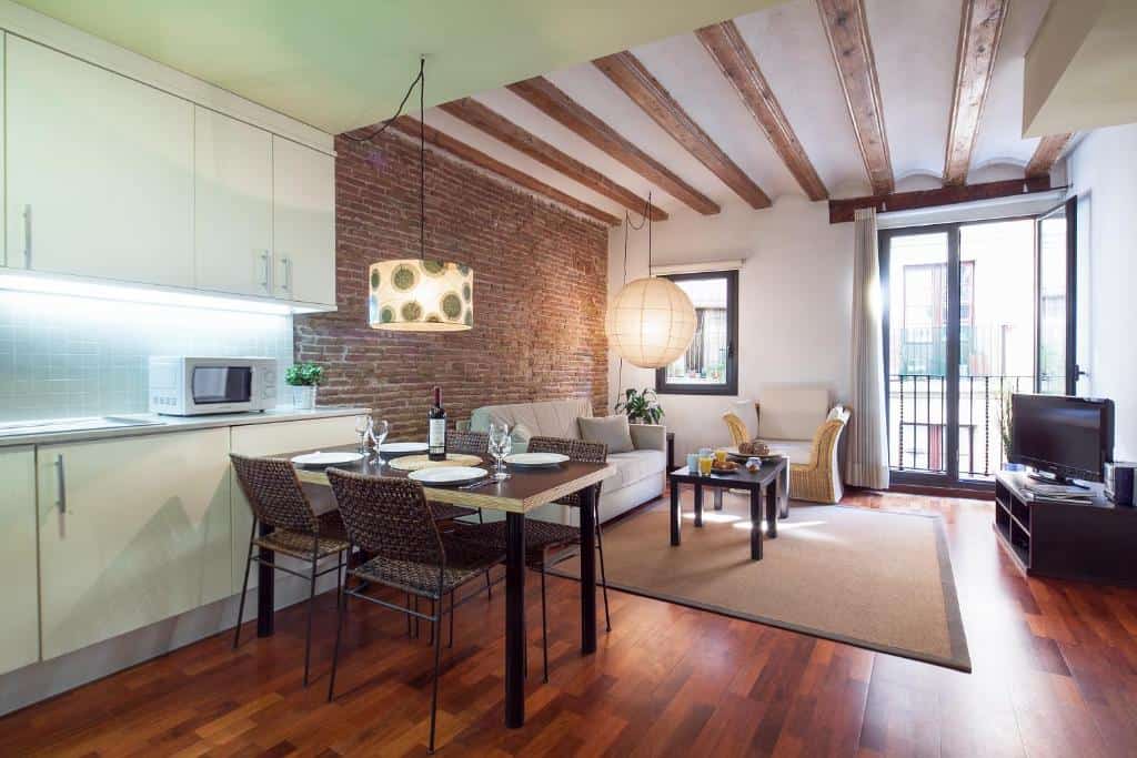 inside barcelona apartments