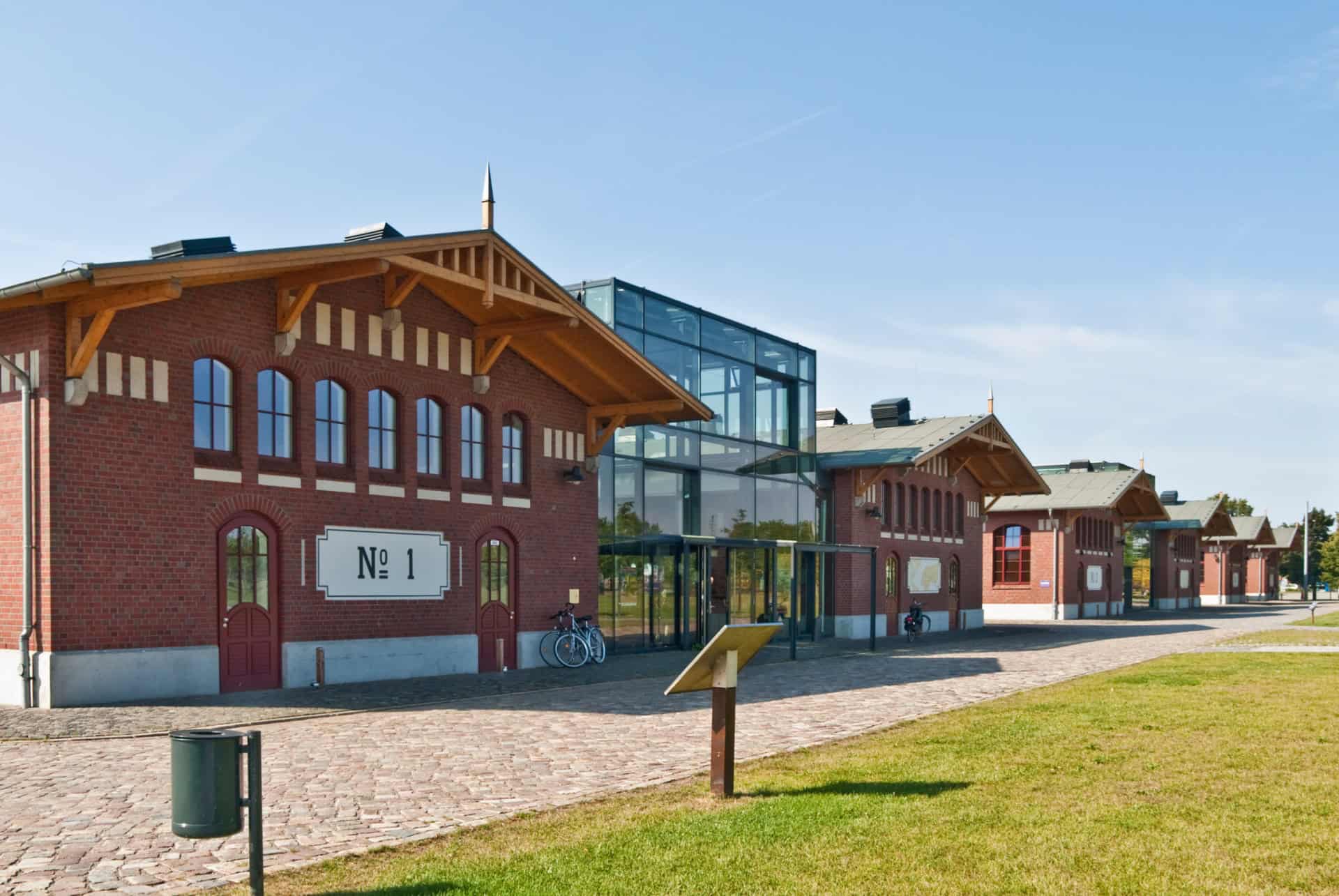 que faire a hambourg visiter le musee de emigration ballinstadt