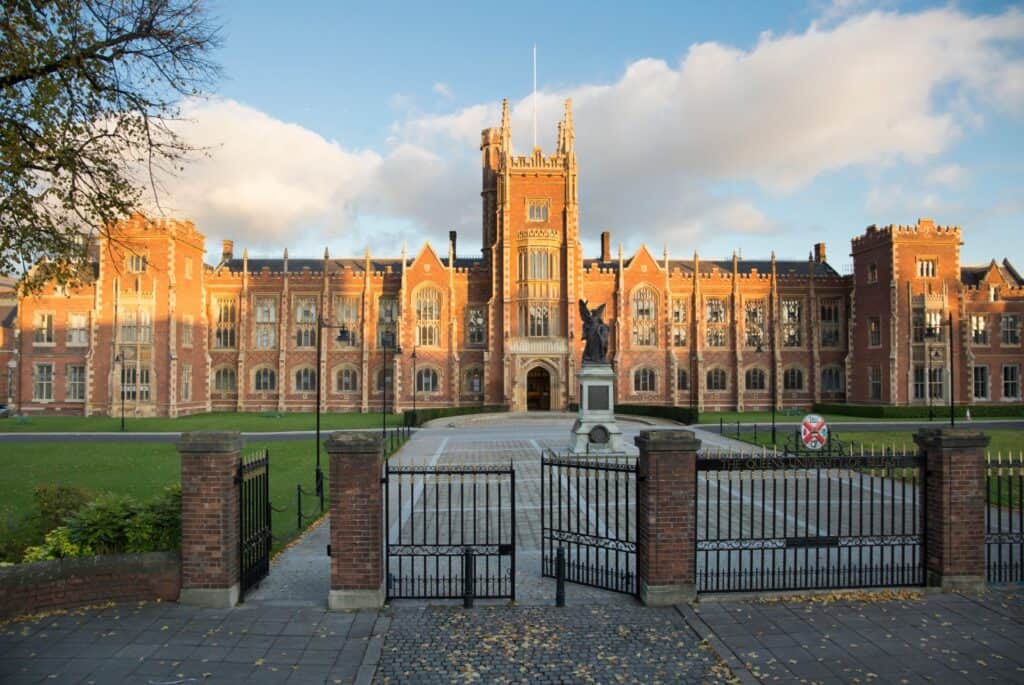 queens university