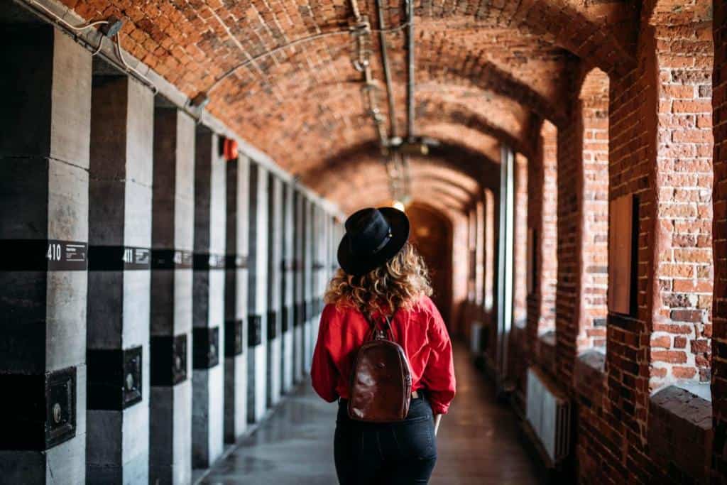 saintlo ottawa jail hostel