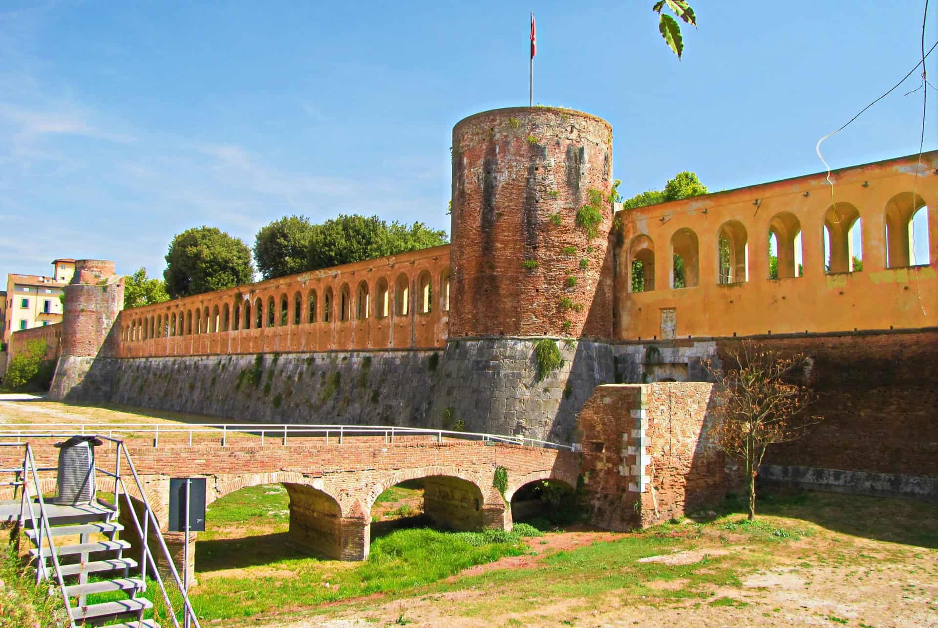 mura di pisa