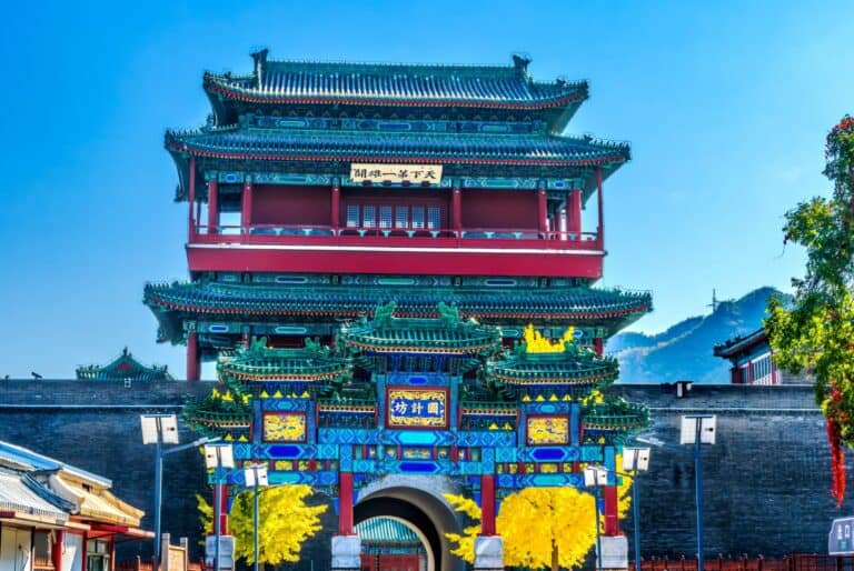 Visite de la Grande Muraille de Juyongguan, de la Voie sacrée et des Tombeaux Ming