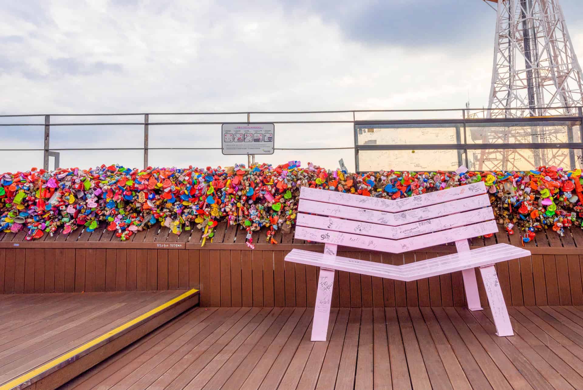 seoul tower terrasse cadenas