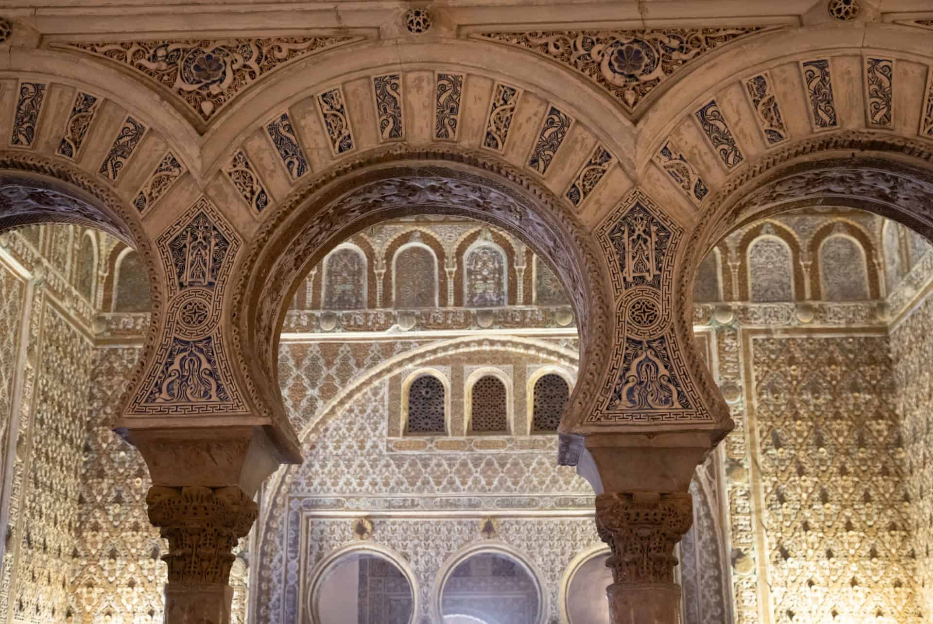 interieur alcazar séville