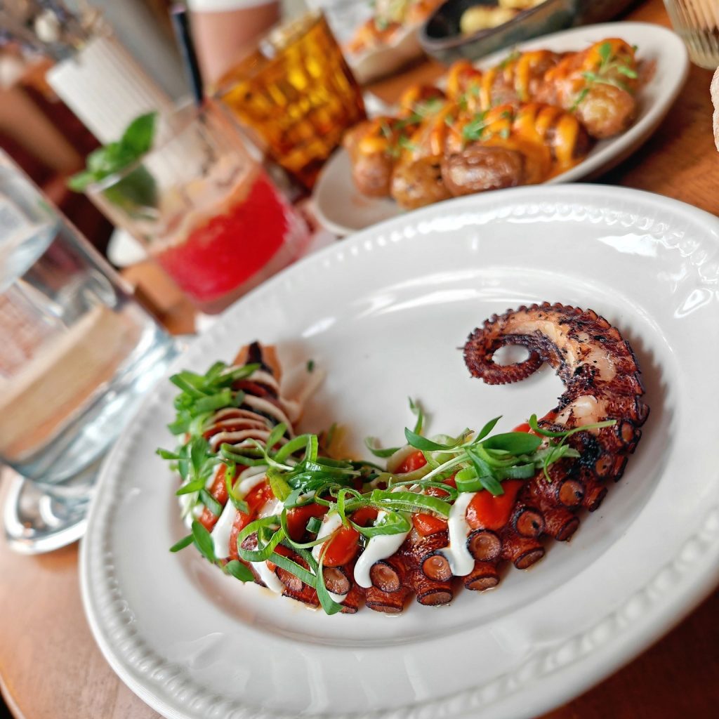 555639671_1354574642907905_4182728549589588579_n